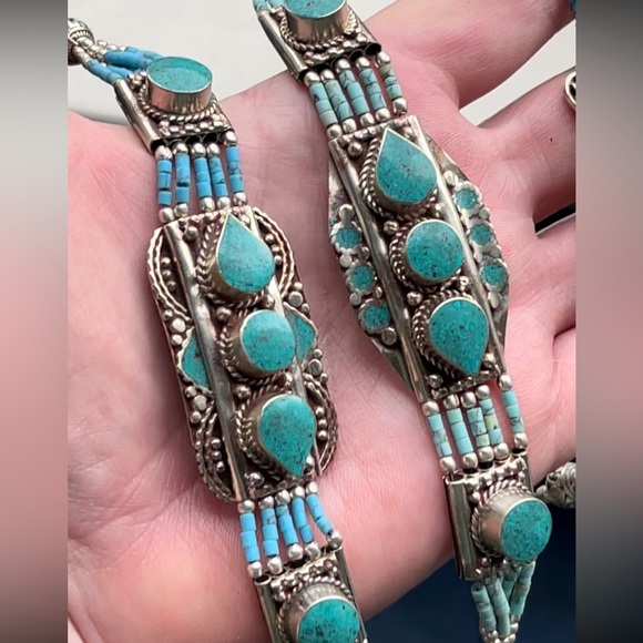 Tibetan silver gemstone ethnic bracelets - Picture 13 of 14